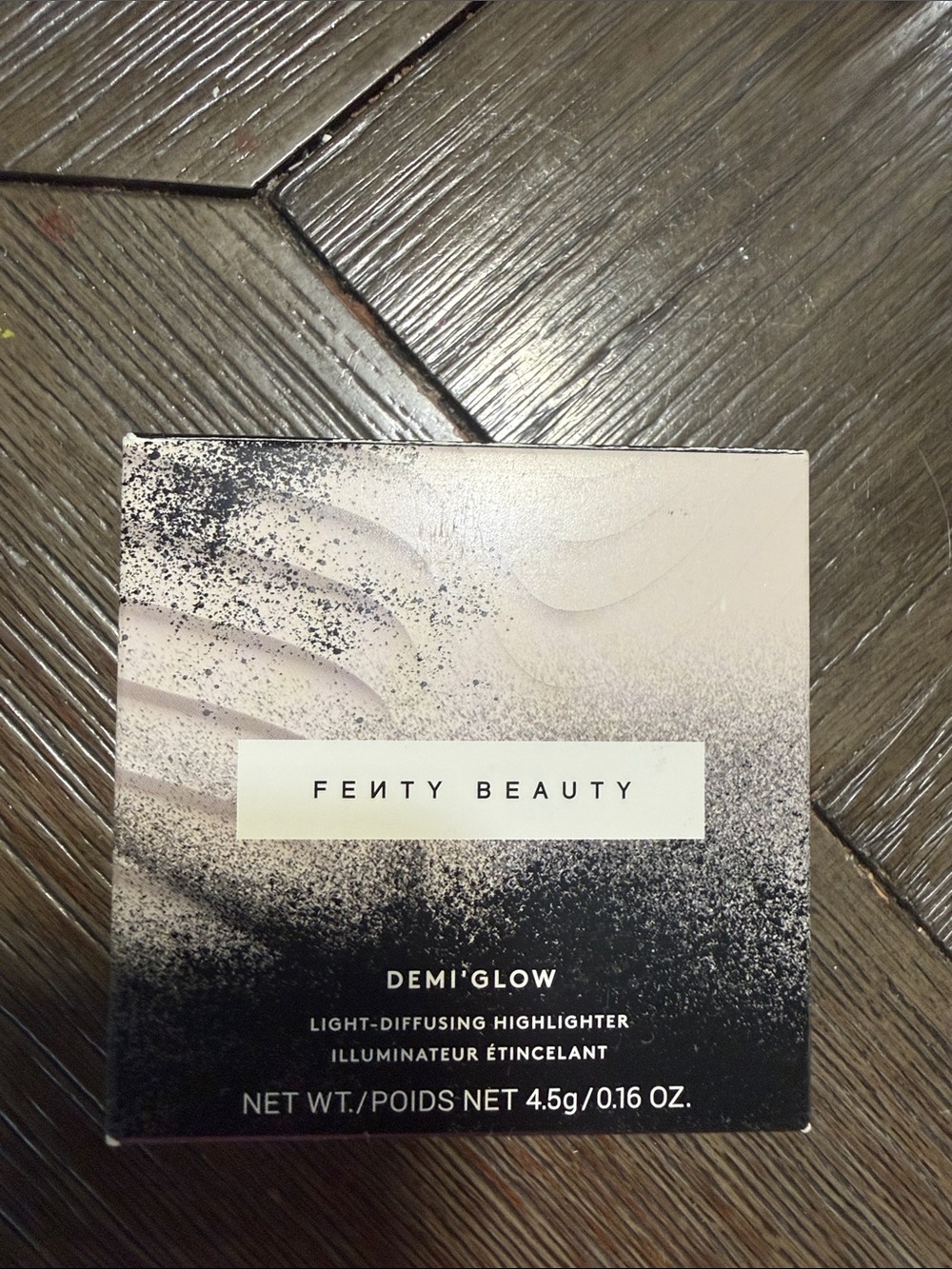 Fenty Beauty Demi'Glow Highlighter - rich hunnie 06